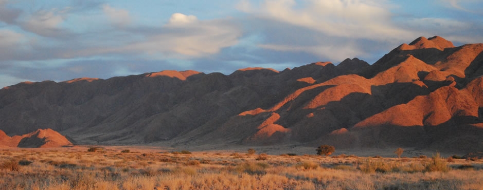 Naukfluft mountains, in the Greater Sossusvlei landscape. Photo: Alice Jarvis